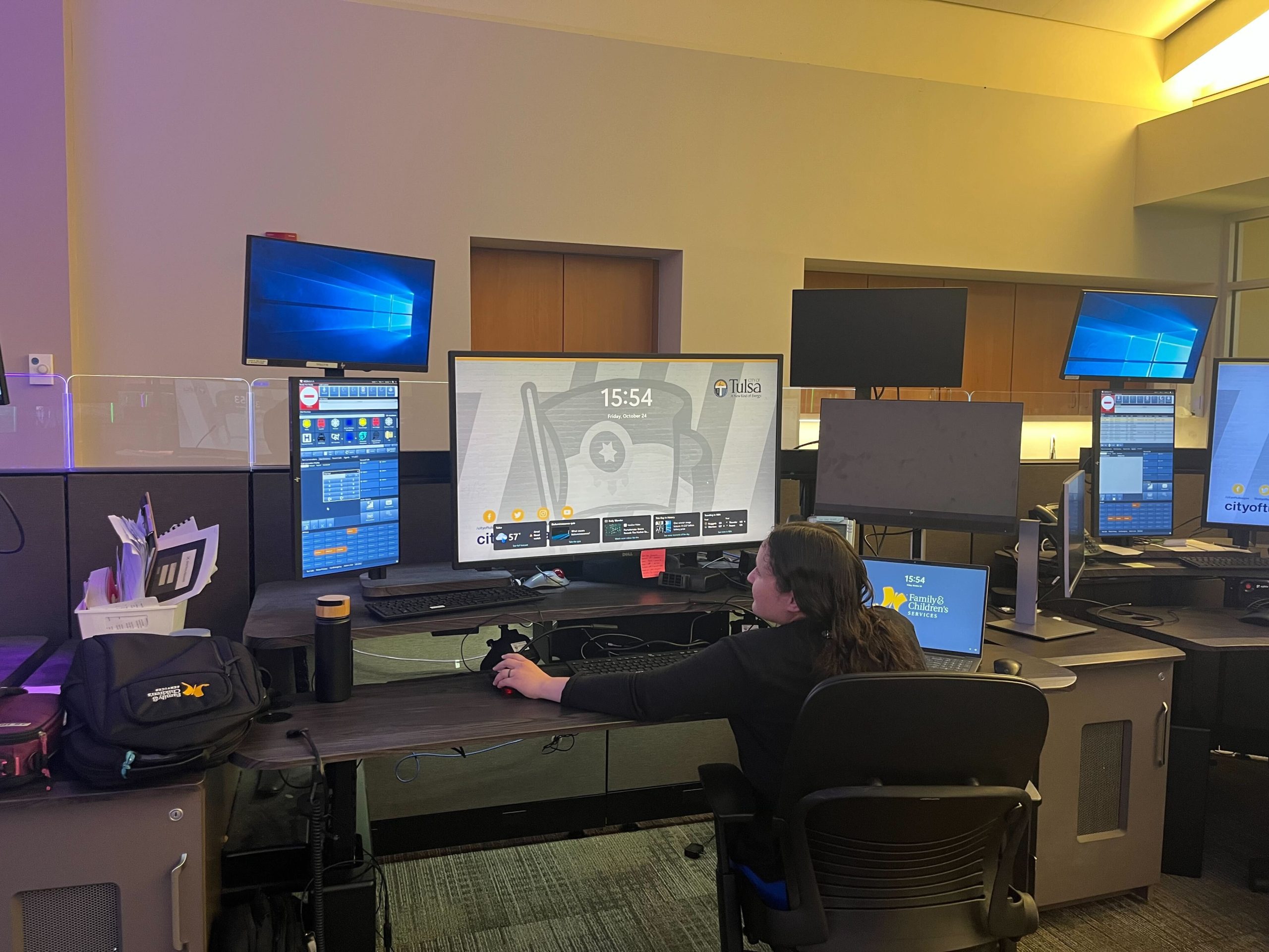 Mental health experts started taking calls at Tulsa’s 911 center. It’s ...