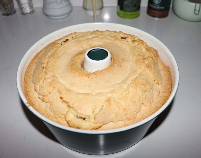 Photo of sour cream pound cake