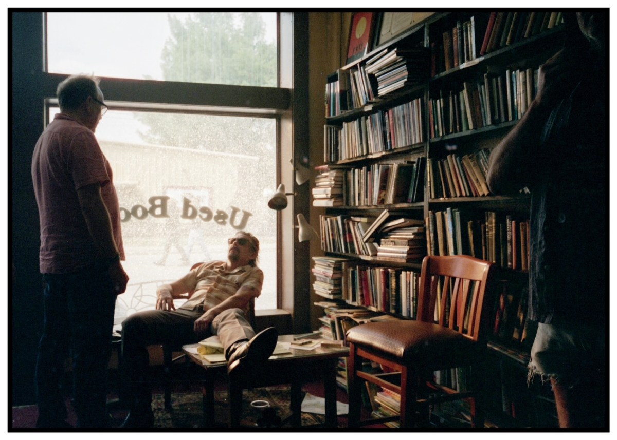 Photo of Behind the Scenes of The Lowdown
