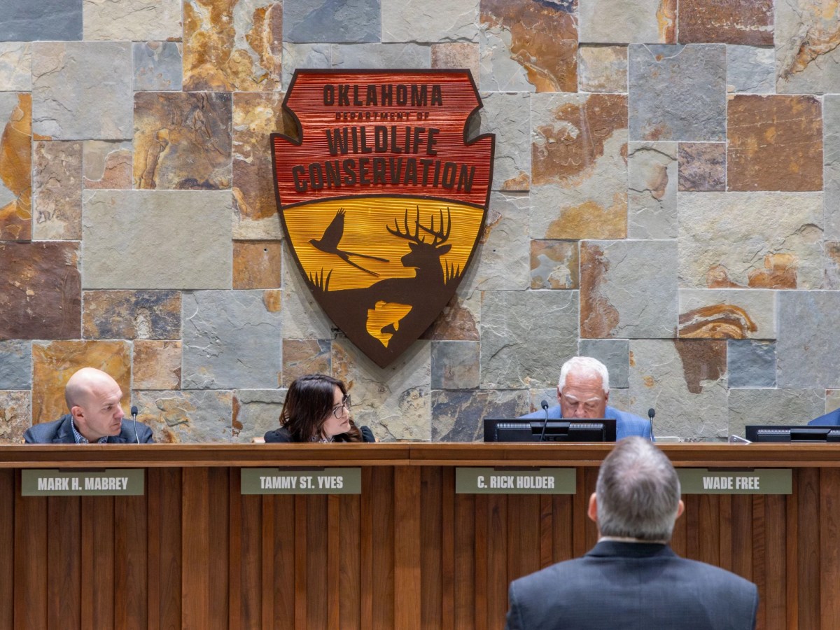 Oklahoma AG’s opinion orders wildlife officials to stop ticketing tribal citizens on reservations