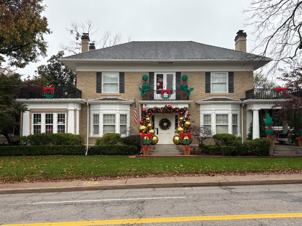 Photo of Amber Marie Manor