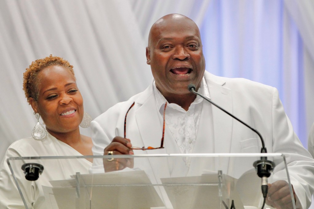 Photo of community members at Mother Viola Fletcher's celebration of life