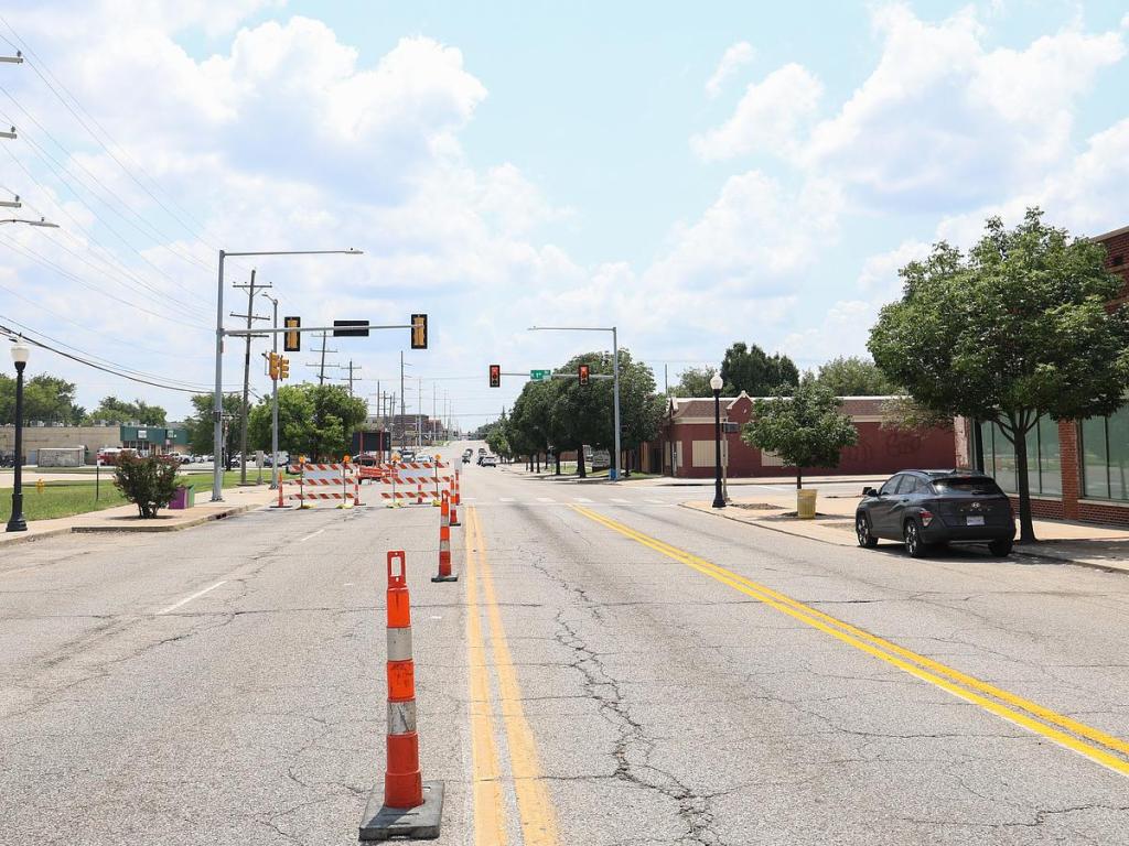 Using your cellphone in Tulsa school or construction zone could end with $100 fine