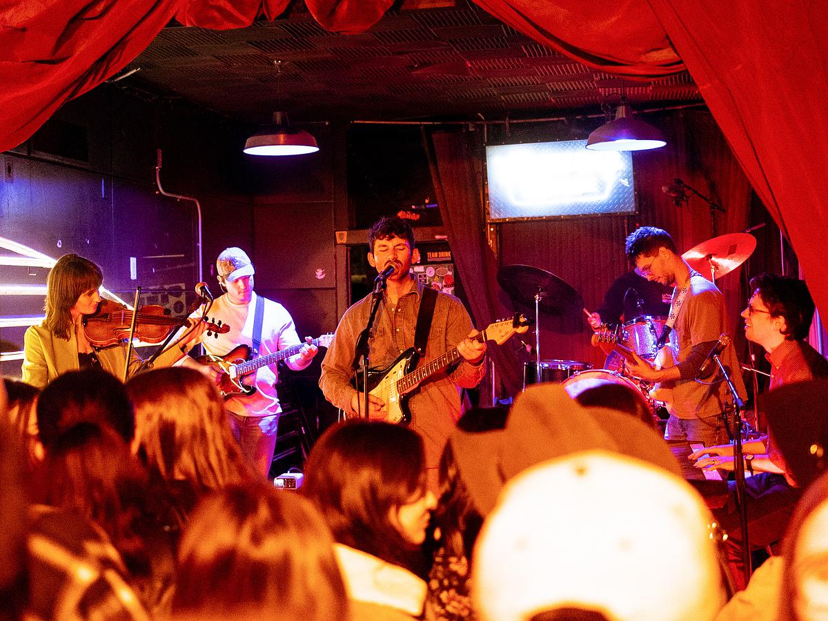 Tulsa-based Keyland brings country rock to a full house at Mercury Lounge