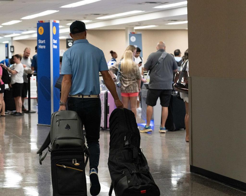 Tulsa International Airport says it’s prepared for winter weather as cancellations mount