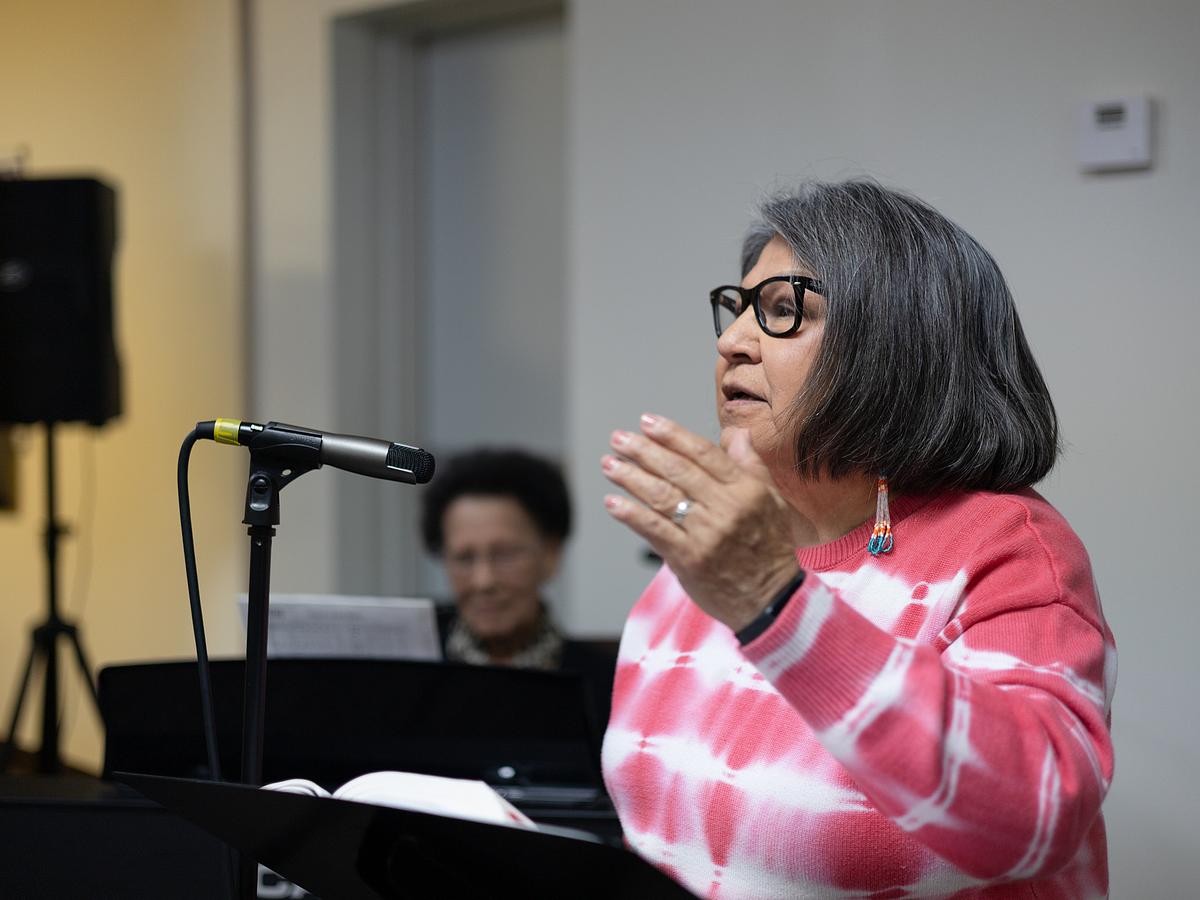 At Tulsa-area Native American church, Sunday service means singing in four languages