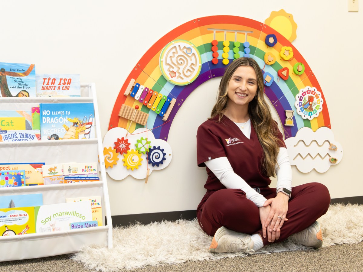 East Tulsa speech therapist aims to break myths around raising bilingual children