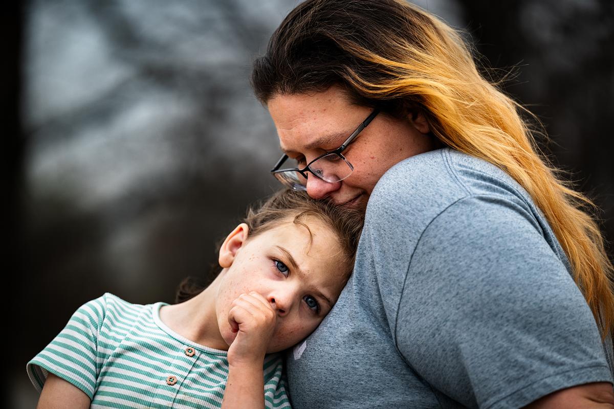 Kelce Billings, left, sits with her mom Amanda during a March 7, 2026, park visit. Amanda has dealt with mental health all her life. Being bipolar and having ADHD and manic depressive disorder have been difficult and resulted in her losing custody of her two older children.