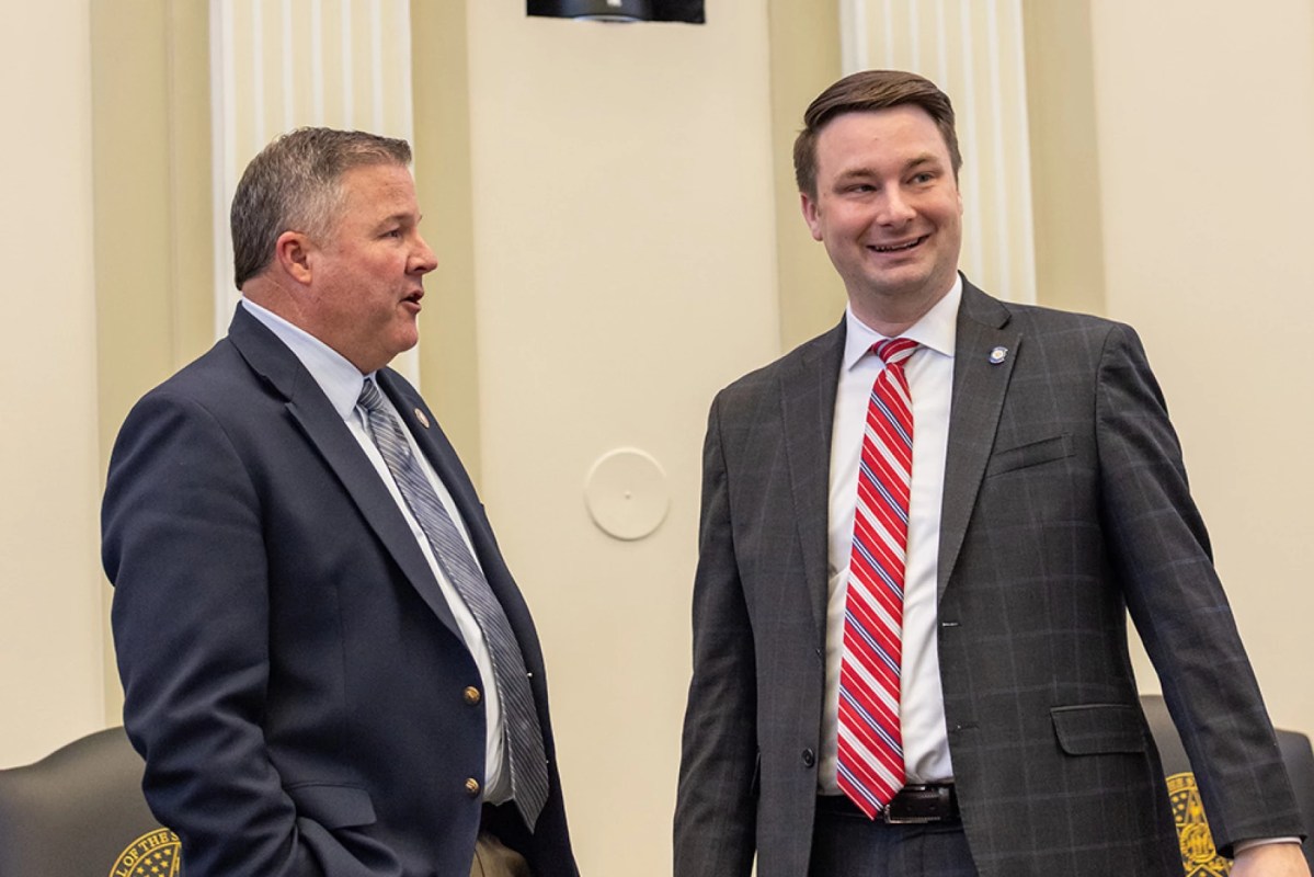 Left to right: Senate Pro Tem Lonnie Paxton (R-Tuttle) and House Speaker Kyle Hilbert (R-Bristow).