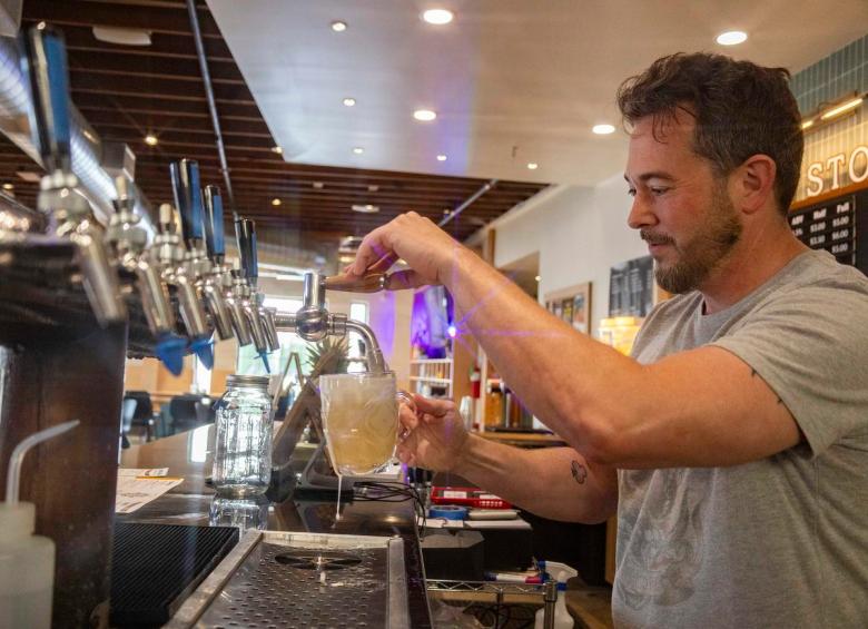 New Story Brewing opened in 2025 in downtown Tulsa. It features a taqueria and draft beers on tap.