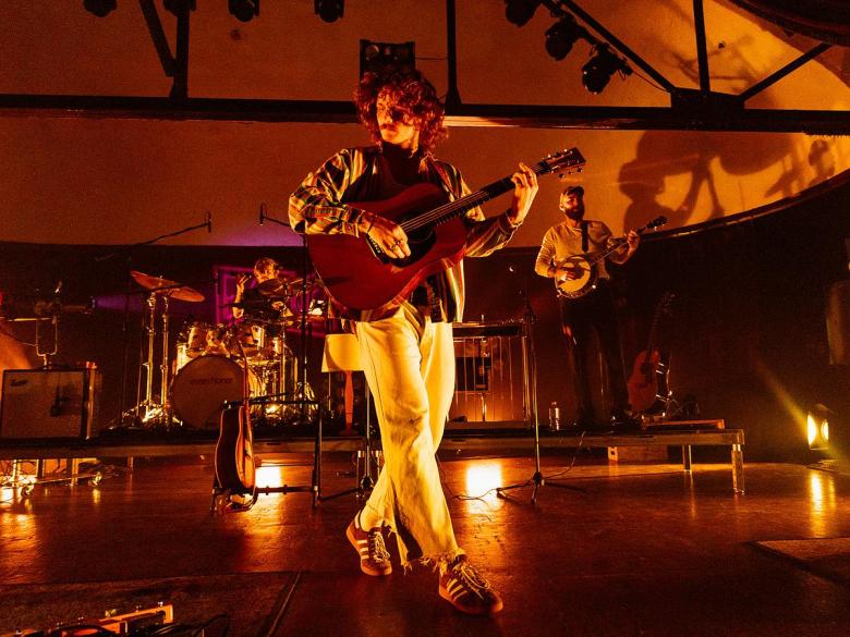 Evan Honer performs at Cain's Ballroom on April 15, 2026.