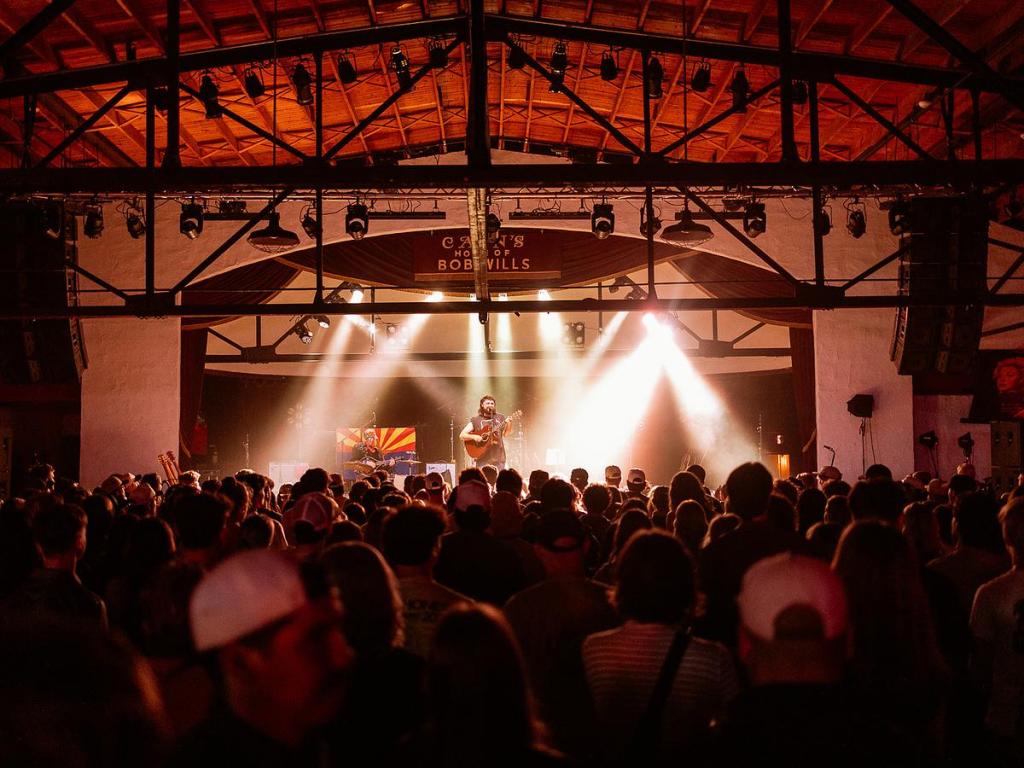  Evan Honer performs at Cain's Ballroom on April 15, 2026. 