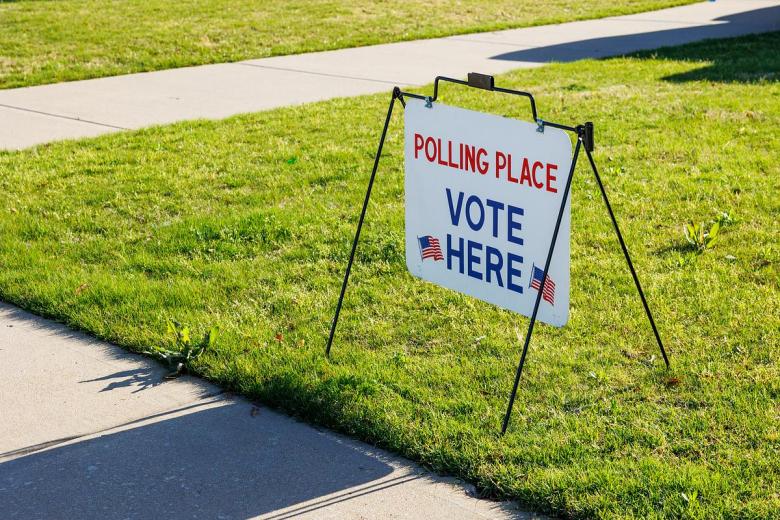 Election signs are posted outside LaFortune Community Center April 7, 2026.
