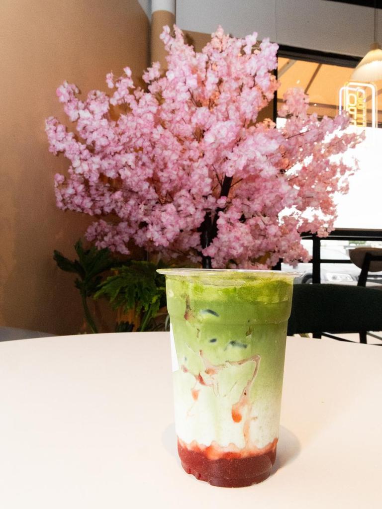  Phinesso Coffee House's strawberry matcha latte. 