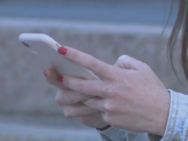 Oklahoma Gov. Stitt signs ‘Bell to Bell, No Cell’ school phone ban into law