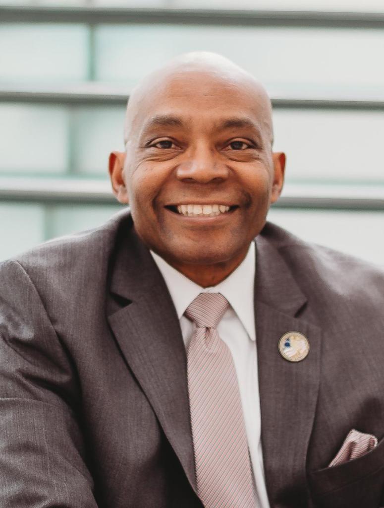 Norman pastor and high school history teacher James Taylor will face longtime Tulsa-area educator Robert Franklin in an Aug. 25 runoff for the Republican nomination for state superintendent.