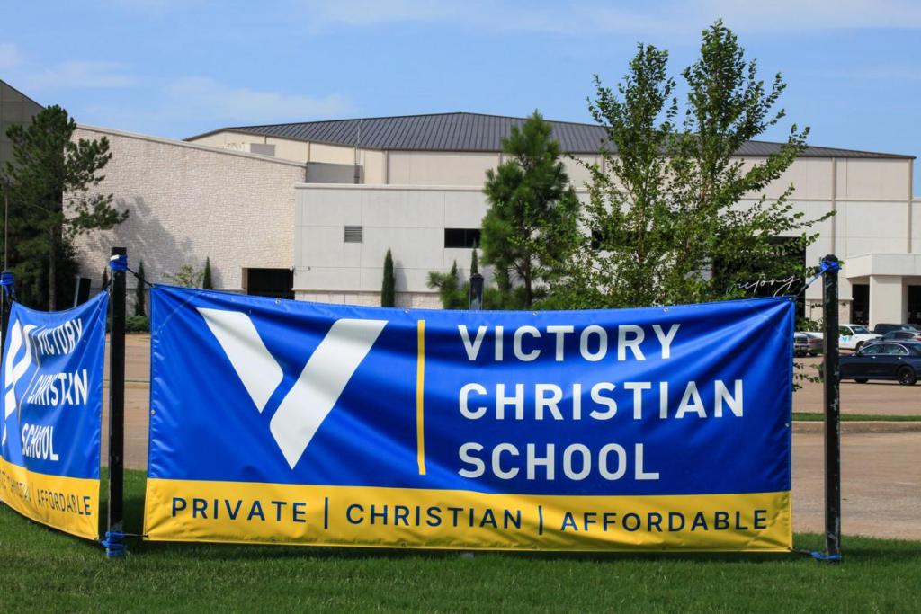 victory christian school sign