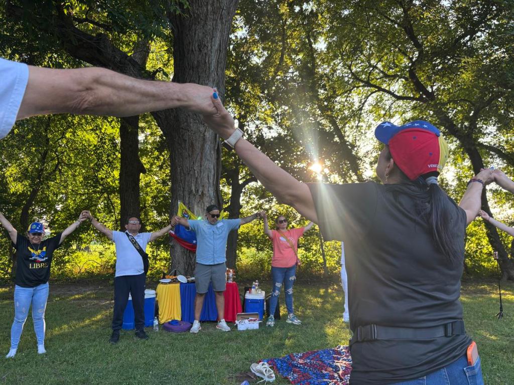  Members of Angeles en Tulsa gathered around a week after two earthquakes struck their home country. The group took a moment to honor the lives lost and unite as a community. 
