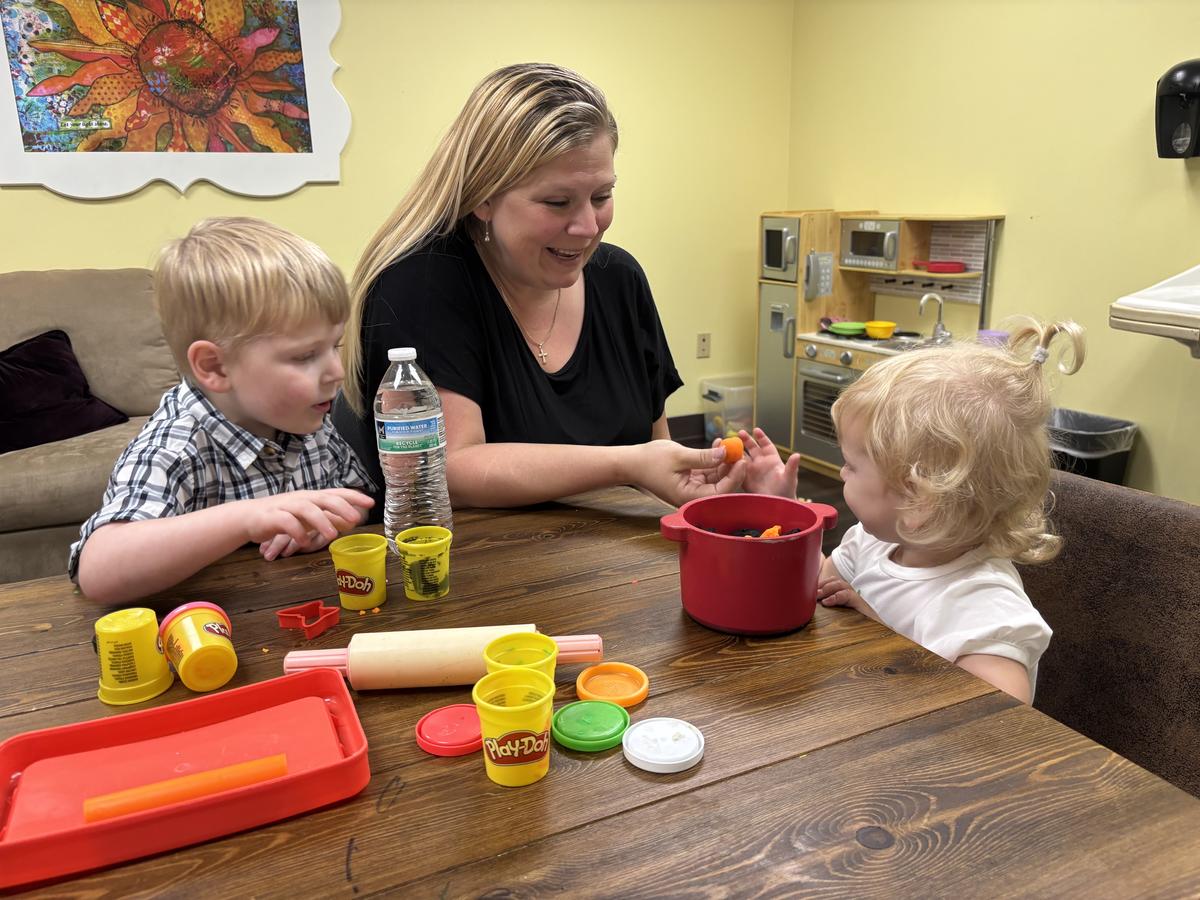 Demand for parenting classes skyrocketed during the pandemic. Tulsa waitlists are still growing.