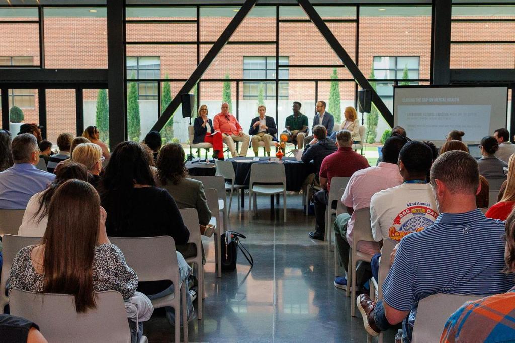 Want to meet your Tulsa City Council candidates? Come to our free forums.