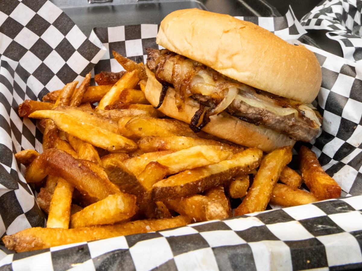Step Up to The Grill delivers fierce barbecue competition on Black Wall Street