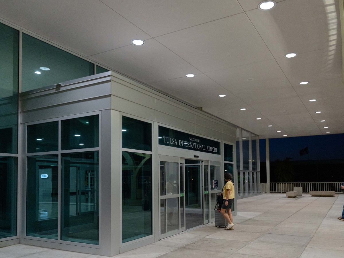 Library vending machines are coming to Tulsa International Airport